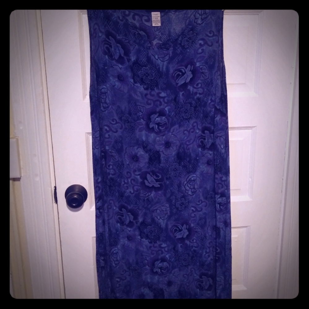 Shades of blue sleeveless dress